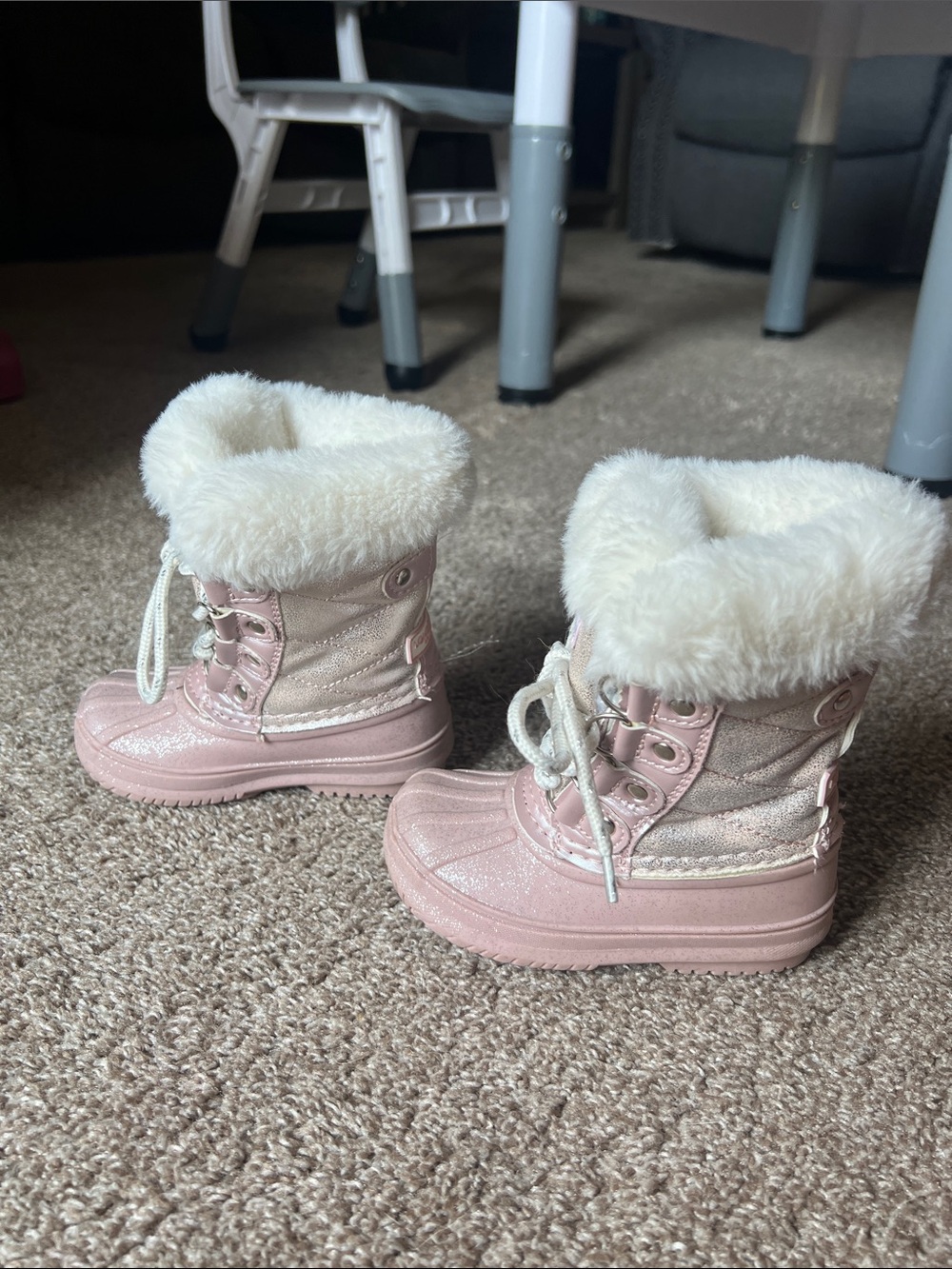 Toddler Size 6 Pink Faux-Fur Winter Boots